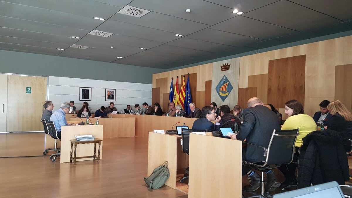 Imagen del último pleno presencial celebrado en Salou, el pasado mes de febrero.