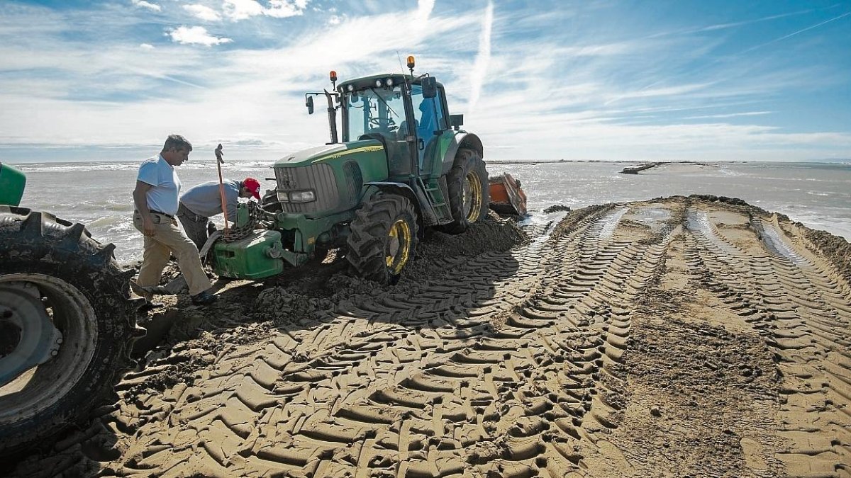 Imatge d'arxiu dels treballs per refer el camí.