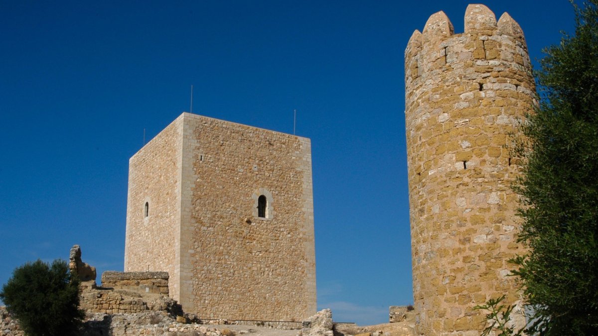 Les principals estructures del castell d’Ulldecona.