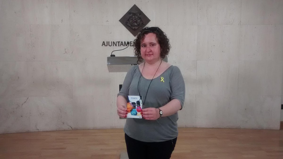 El regidora de Participació, Ciutadania i Transparència, aquest dimecres a la roda de premsa de presentació de la programació estiuenca dels Centre Cívics de la ciutat.