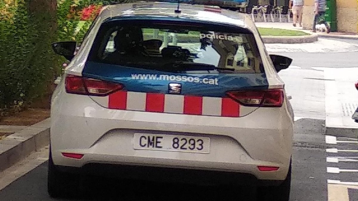 Els Mossos van detenir el sospitós al cap de dues hores.