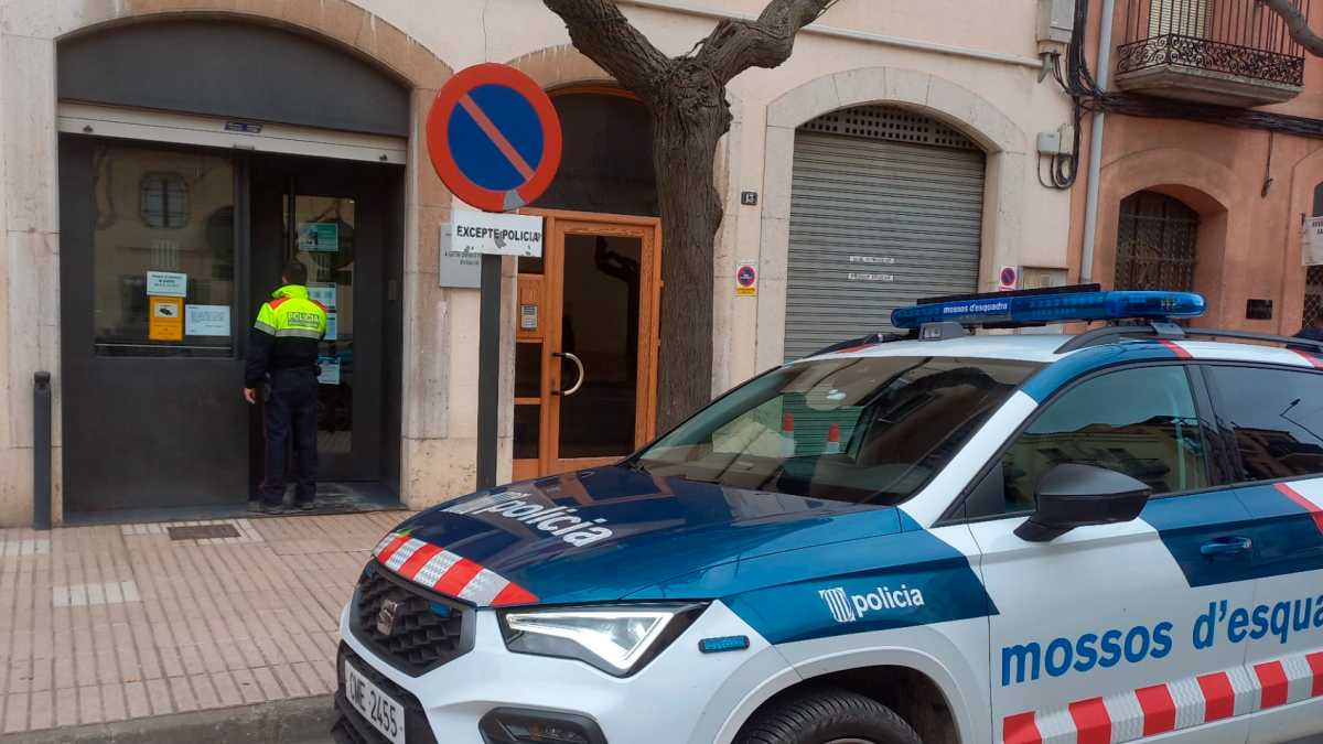 Dos detinguts tenen antecedents policials.