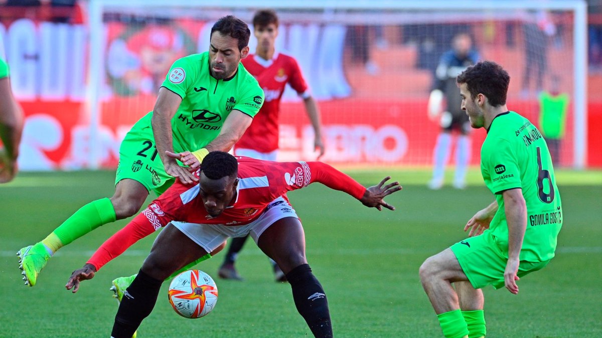 El Atlético Baleares venció en su última visita al Nou Estadi 1-2.