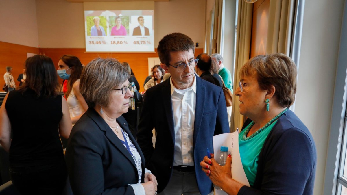 Gisbert, Pallarès y Figueras, tras anunciarse los resultados.