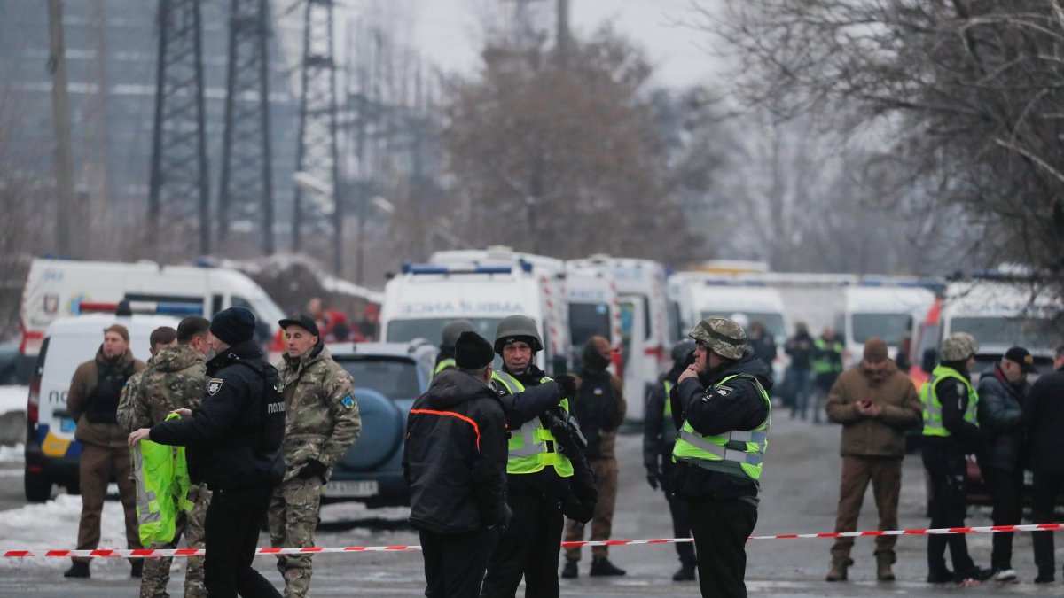 Cordón policial tras un ataque a Kiev este miércoles.