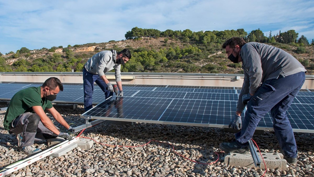 El sector de las energías verdes, como el de las placas