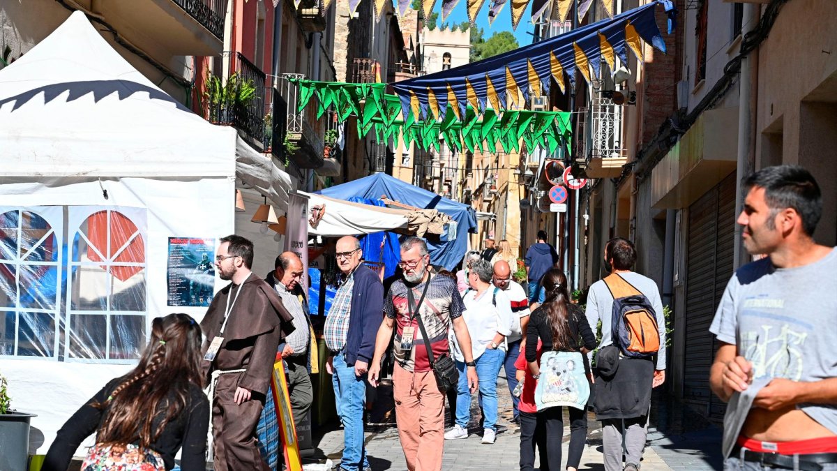 El segon Mercat Medieval de Castellvell del Camp compta amb una trentena de parades.