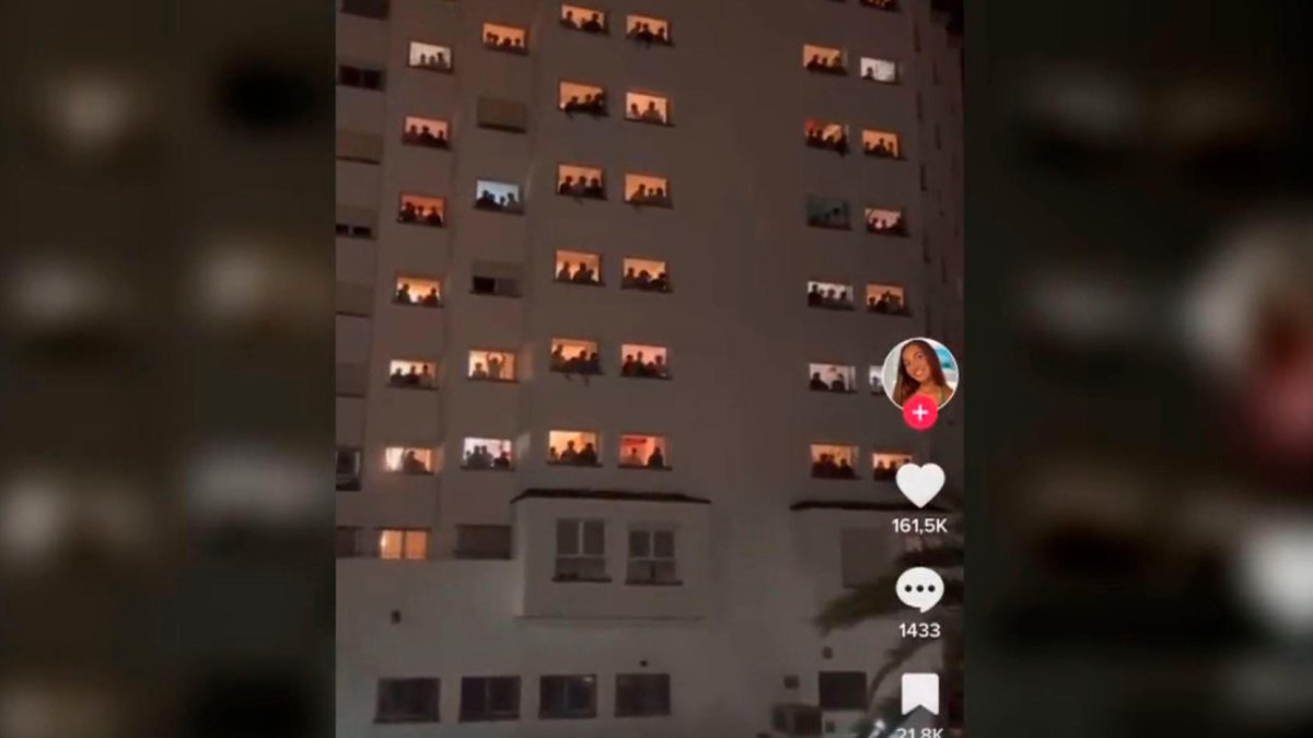 Imagen de un momento del vídeo que se ha hecho viral en las redes.