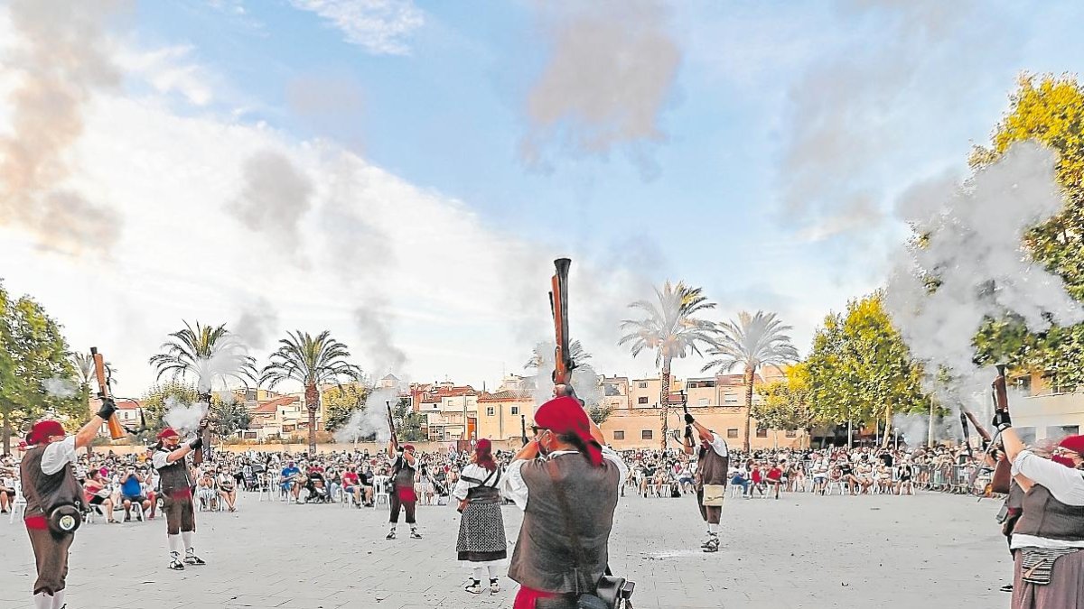 Los Trabucaires del Comú empuñarán sus armas para llamar a la celebración.