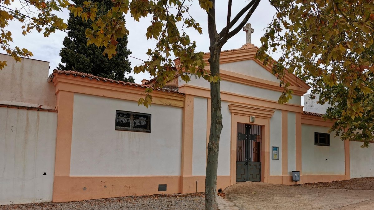 Les obres al cementiri es portaran a terme el pròxim any.