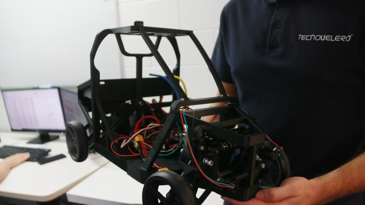 Prototipo del Virante AT