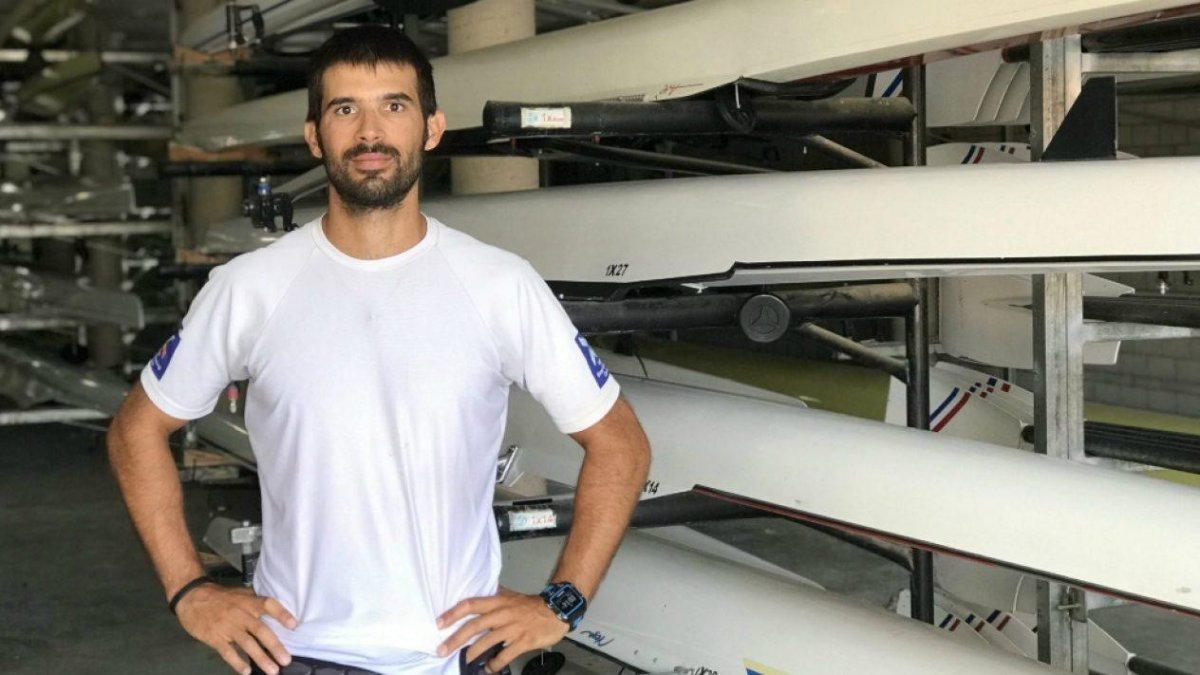 El remero ampostino Pau Vela.