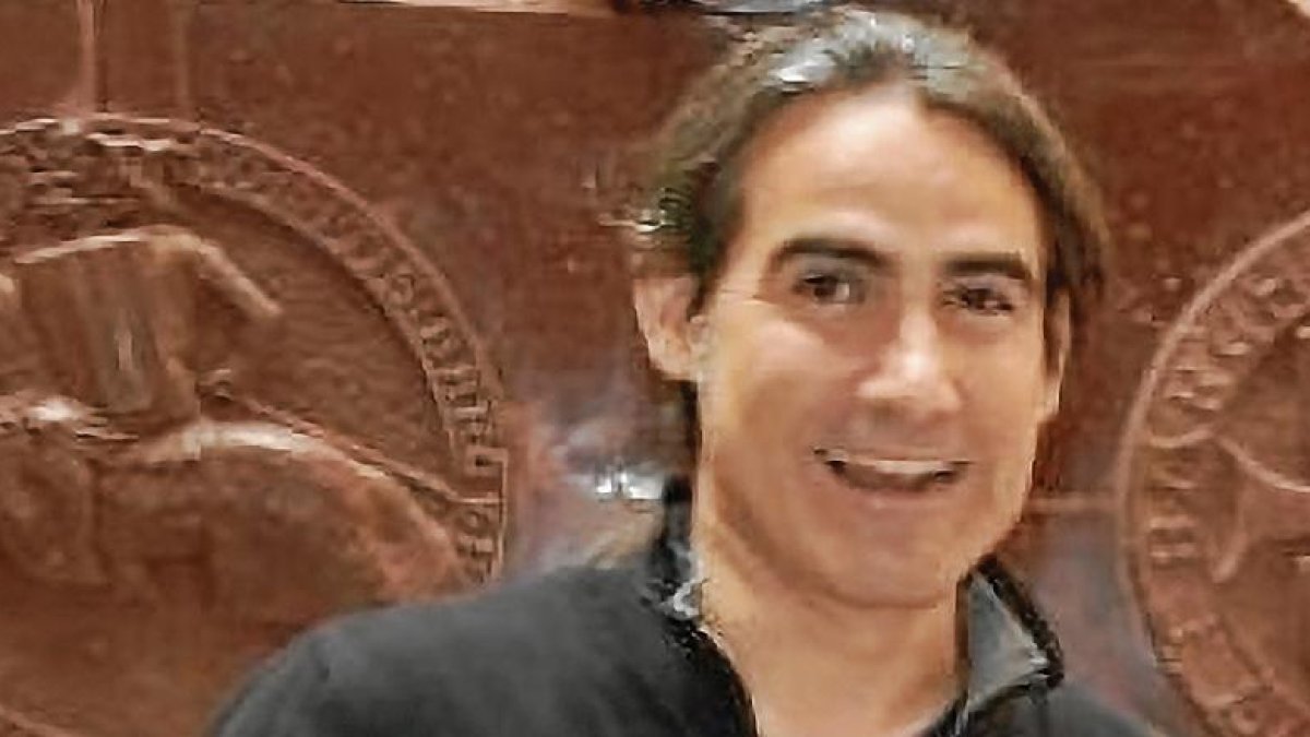 Toni Martí ocupaba hasta hace unos días el puesto de trabajo de ‘Cap de secció tècnica de Joventut i Cooperació’.