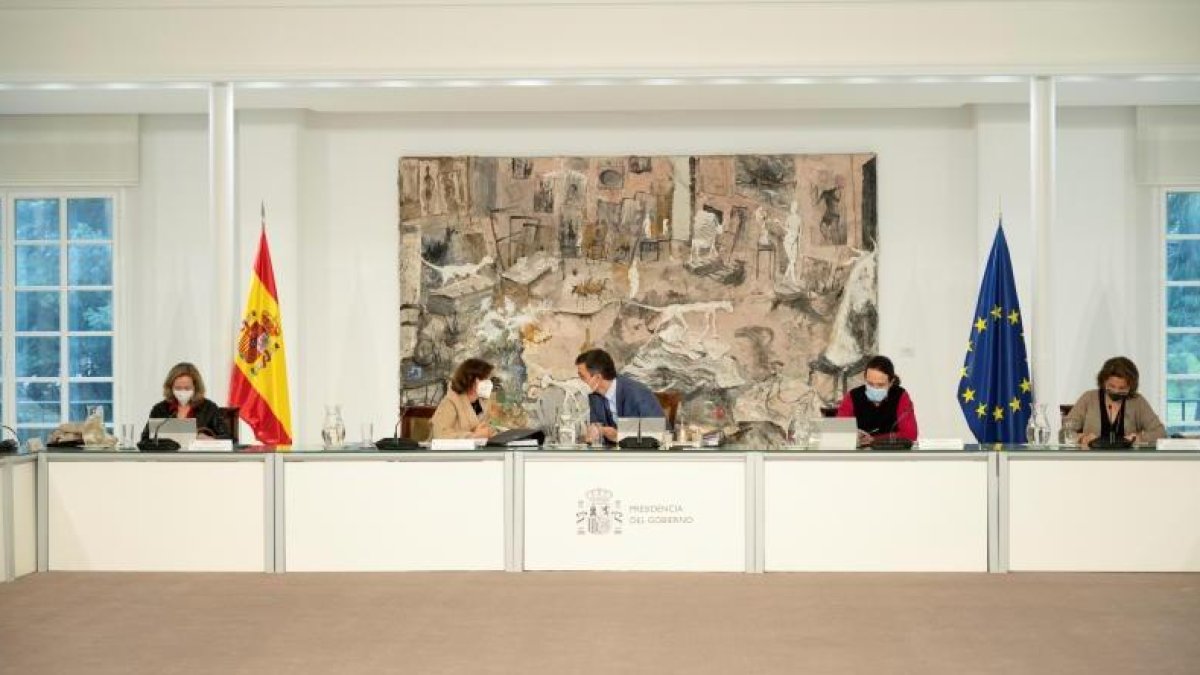 El Gobierno aprueba el plan de ayudas directas de 7.000 MEUR