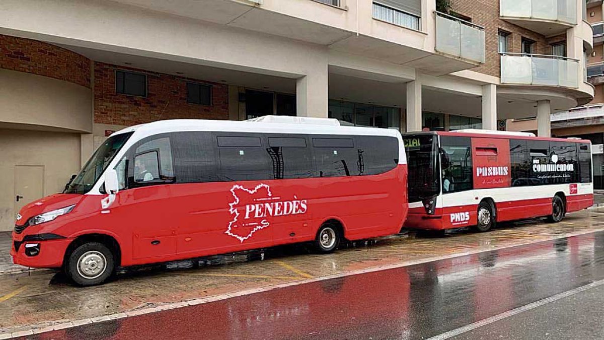 El bus a la carta gusta a los vecinos de El Vendrell para la movilidad diaria