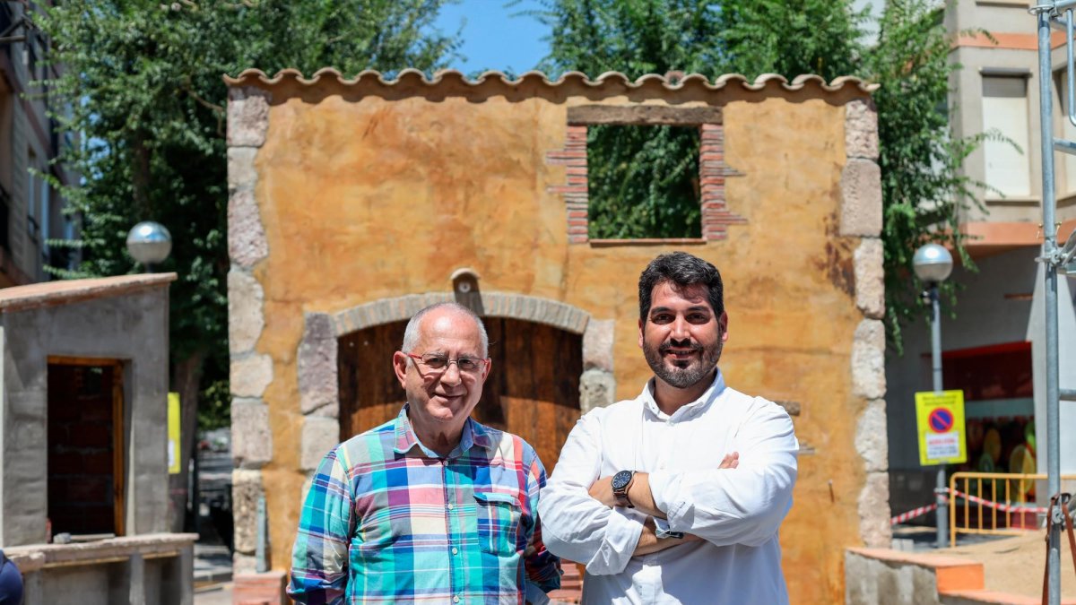 Francesc Xavier Bonet i Sergi Pedret, ahir a l’entrada de la Fira de l’Avellana.