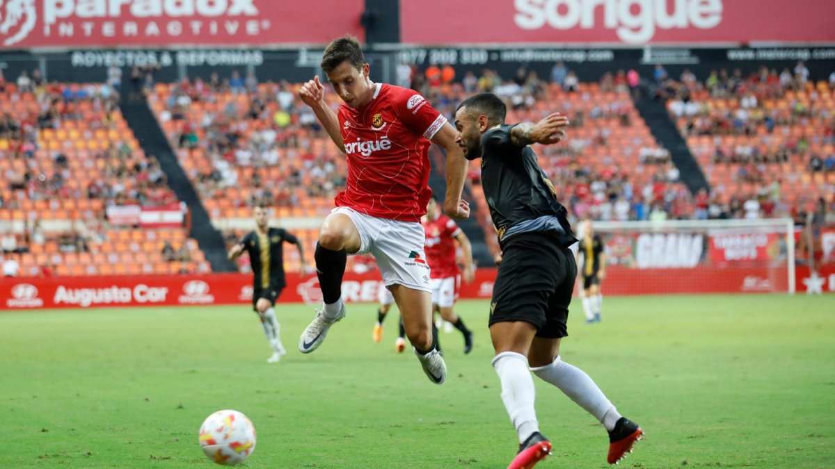 Guillermo Fernández fue uno de los cuatro cambios en el once de Raül Agné.