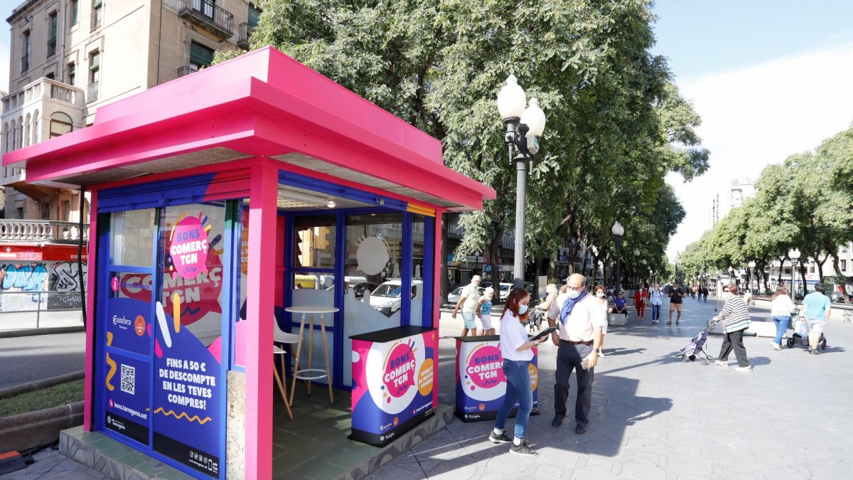 En esta caseta, ubicada en la Rambla Nova, se podían adquirir los Bons Comerç, en octubre del año pasado.