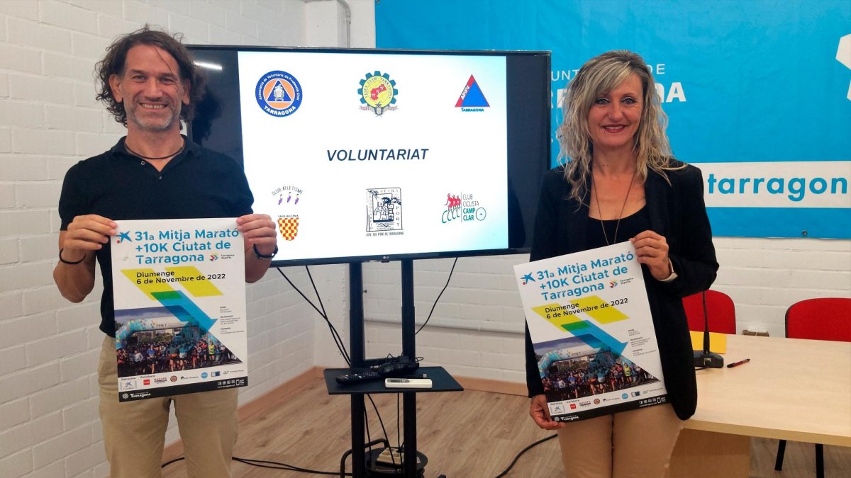 Ramon Cuadrat, gerente del PMET, y María José López, concejala de deportes.