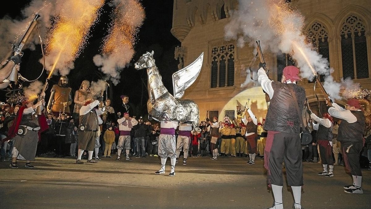 El Cavall Alat se presentó en sociedad en 2019 en el patio exterior del Castell de Vila-seca.