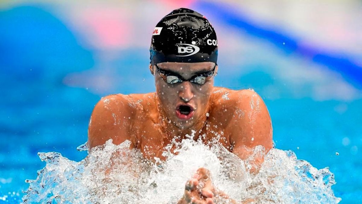 Carles Coll,  durante la braza de su serie matinal de los 200 metros estilos.