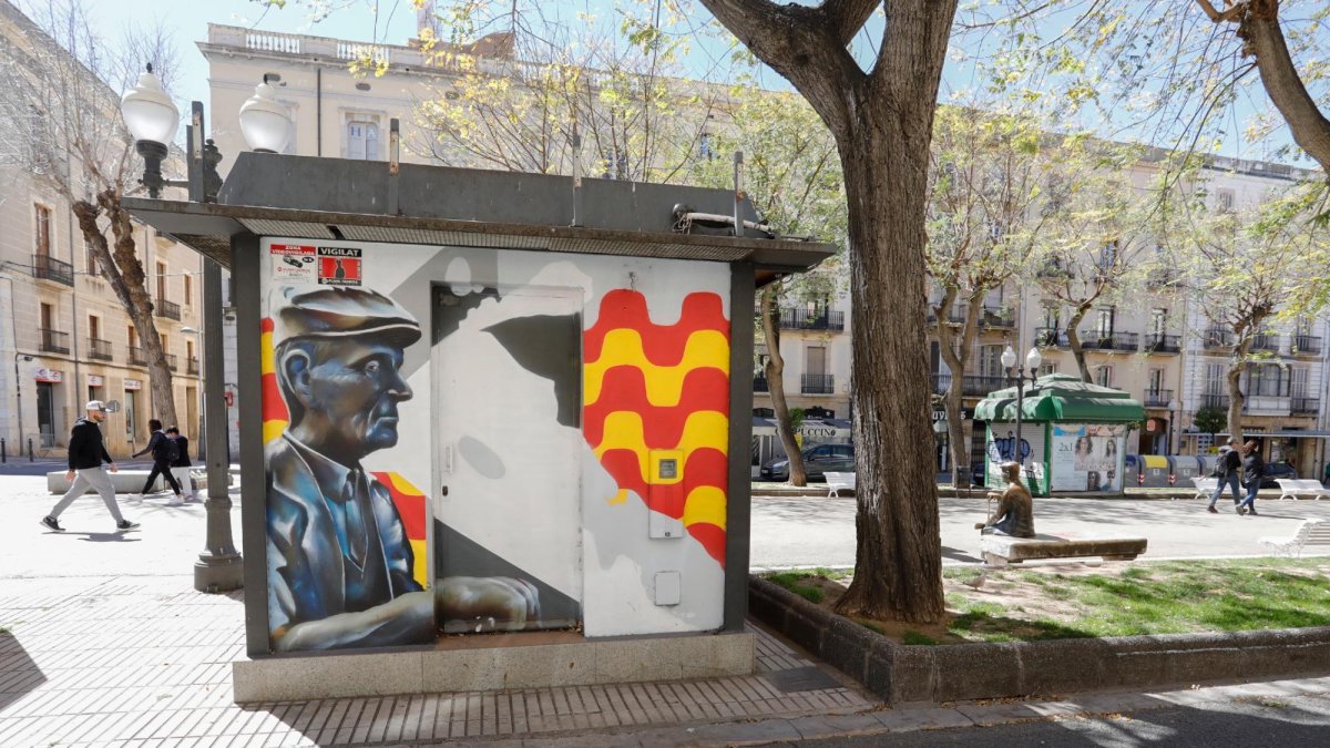 Imagen de los quioscos de los número 39 y 40 de la Rambla.