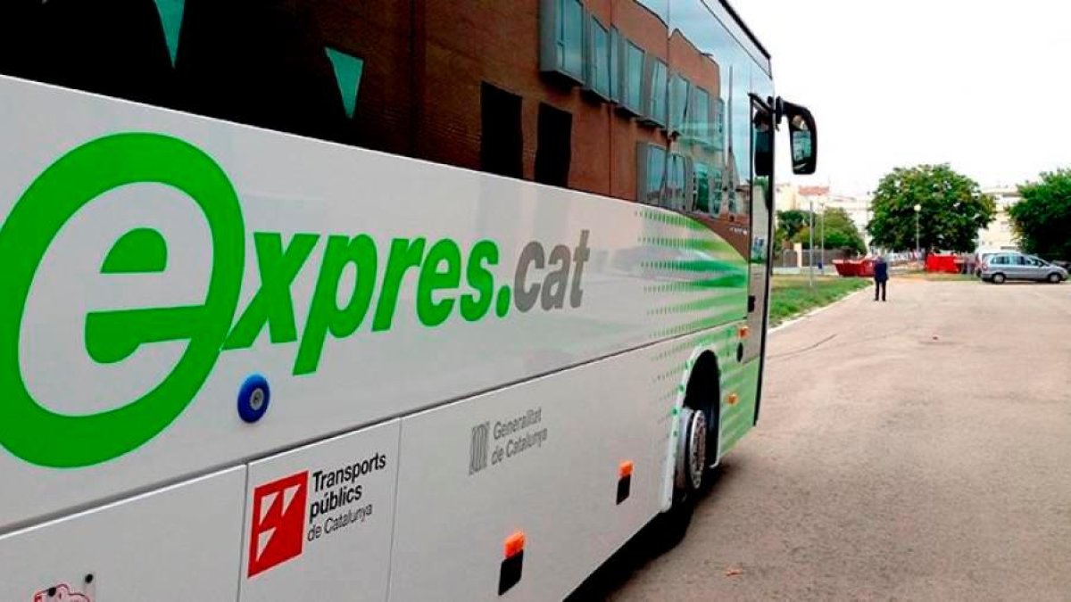 El Bus Exprés debe facilitar la movilidad de los vecinos de Cunit hacia Barcelona de manera rápida.