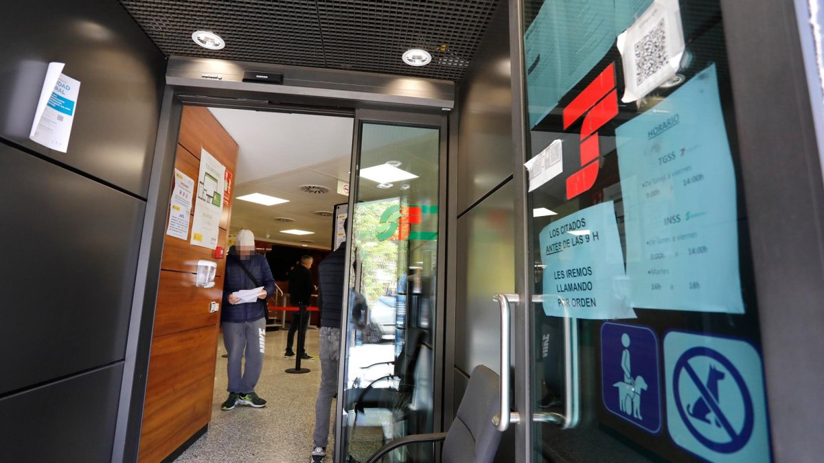 Acceso a oficinas de la Seguridad Social en Tarragona.