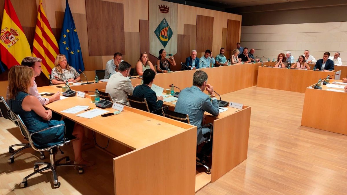 Salou aumenta la tasa de basuras y el permiso de ocupación de la vía pública un 10%, mientras que el IBI tiene una subida del 9,8%.