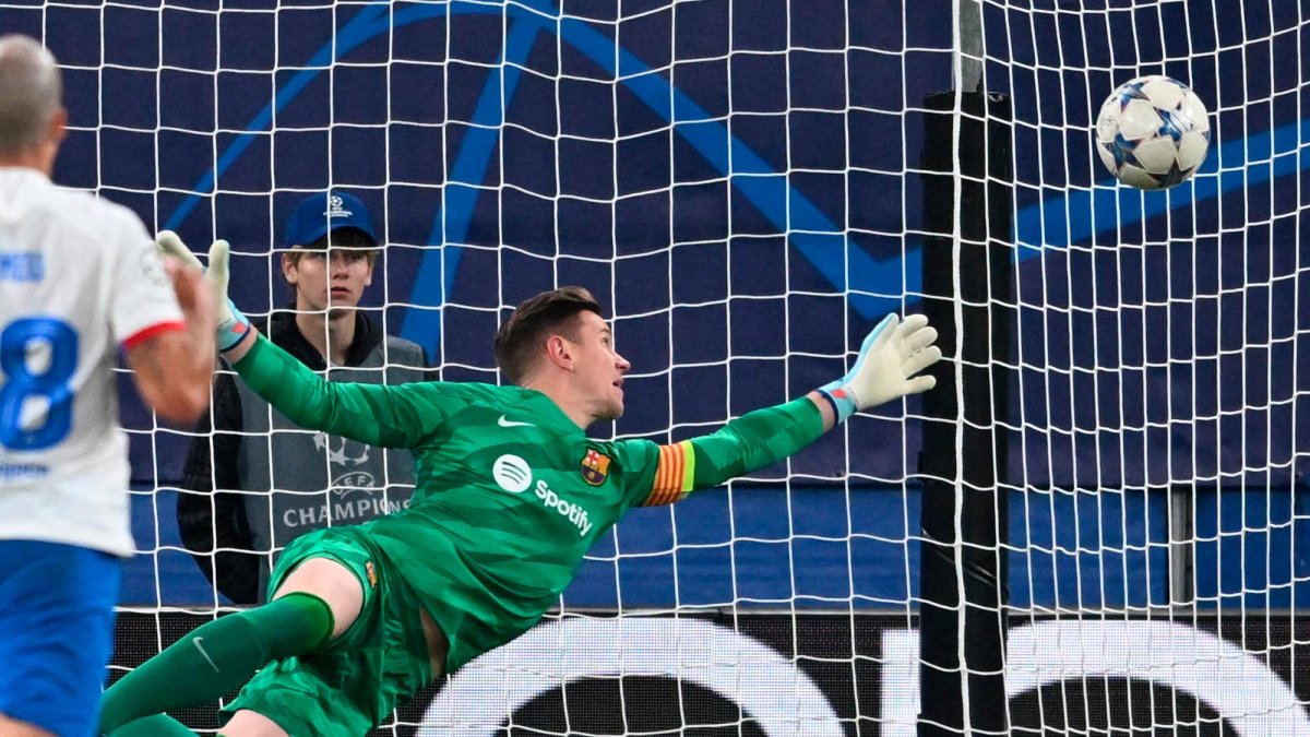 Ter Stegen, durante el partido de Champions League ante el Shakhtar Donetsk.
