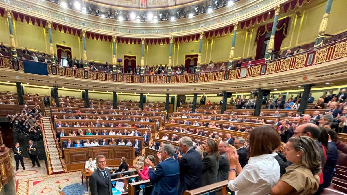 La sesión se reanudará el viernes con la segunda votación.