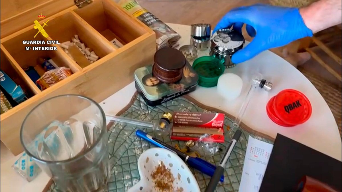 Utensilios de la secta, que realizaba rituales chamánicos.