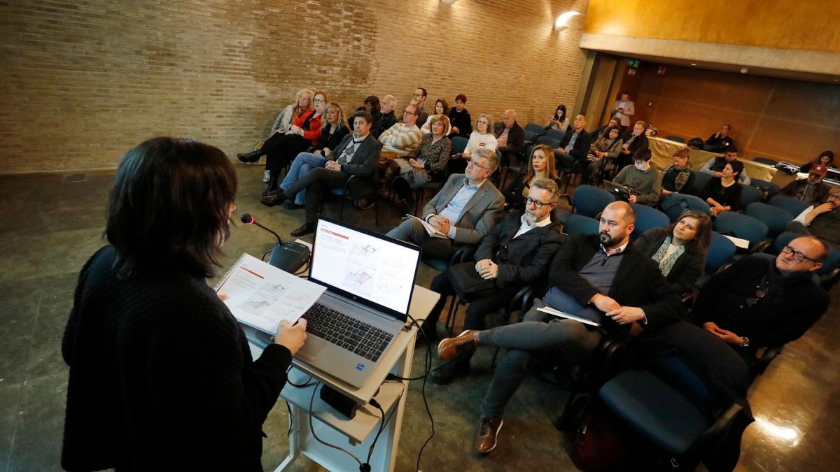 Momento de la presentación del Pla Integral de la Part Baixa.