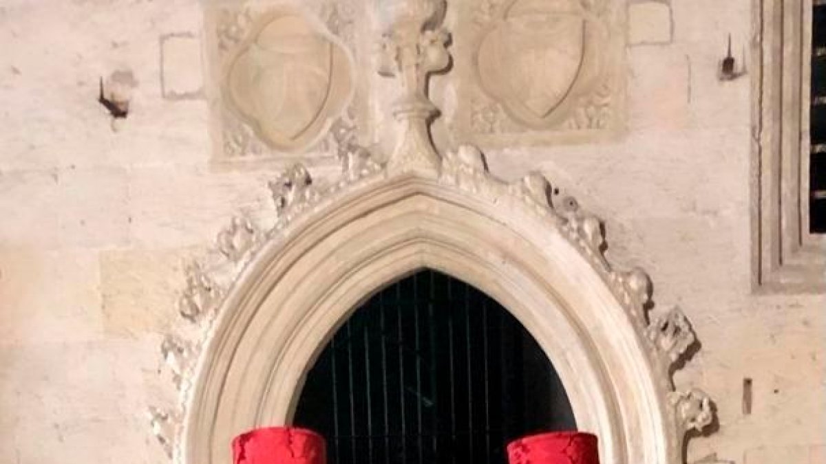 Josep M. Gual i Xavier Torné, a la sagristia de la Catedral de Tarragona l’any 2022.