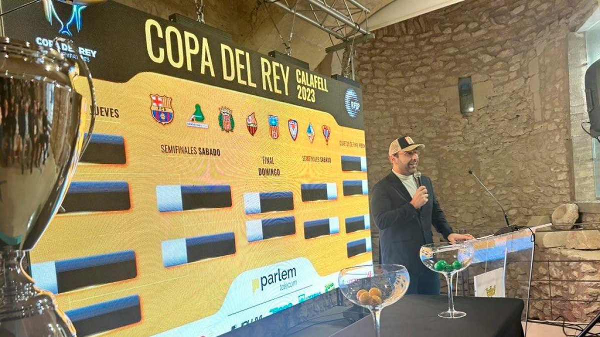 El ‘streamer’ Gerard Romero fue el encargado de dirigir el sorteo en el Castell de la Santa Creu.