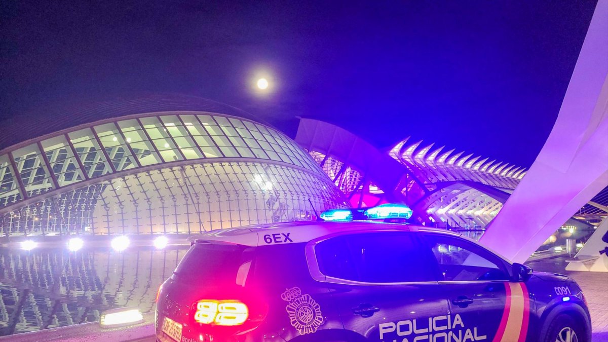 Un vehículo de la Policía Nacional.