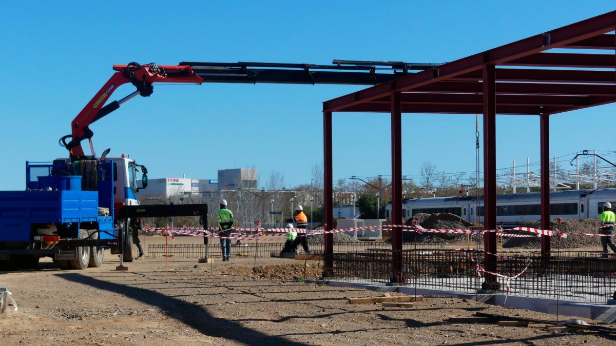 Las obras de la estación de Salou-PortAventura van a buen ritmo.
