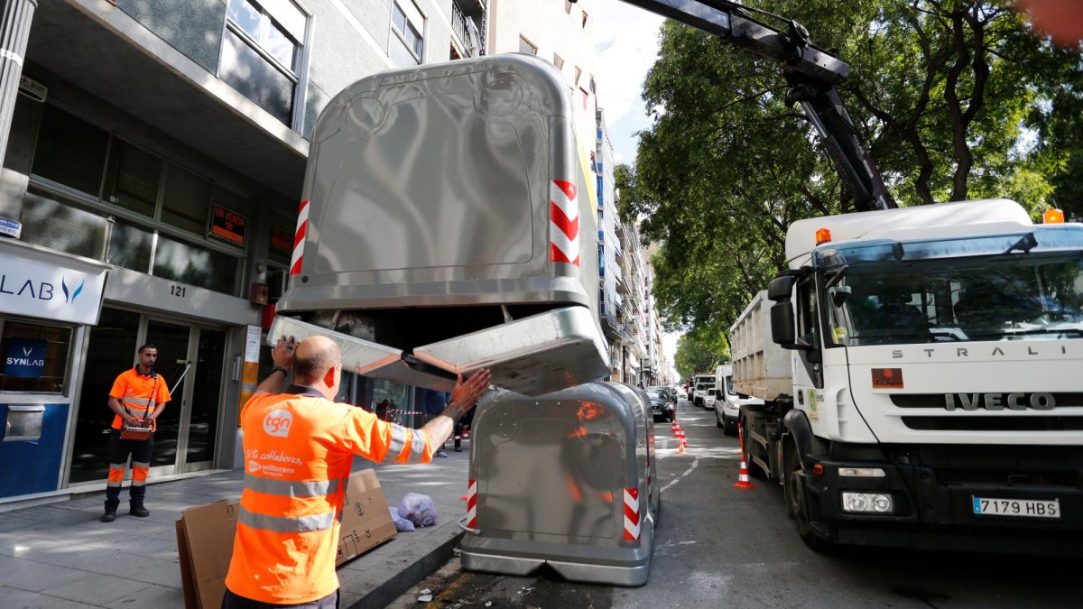 El actual contrato de la basura se firmó en el año 2003 y se prorrogó en 2010. Caduca el 28 de abril pero se deberá prorrogar.