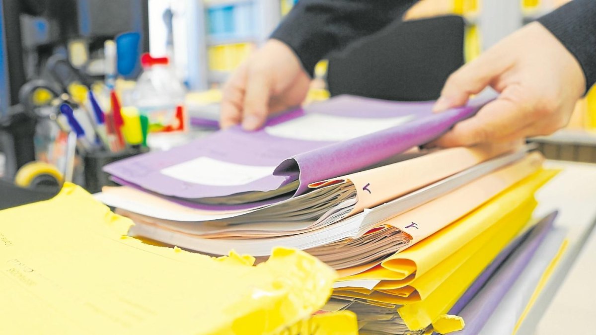 Expedientes hipotecarios en un juzgado de El Vendrell.