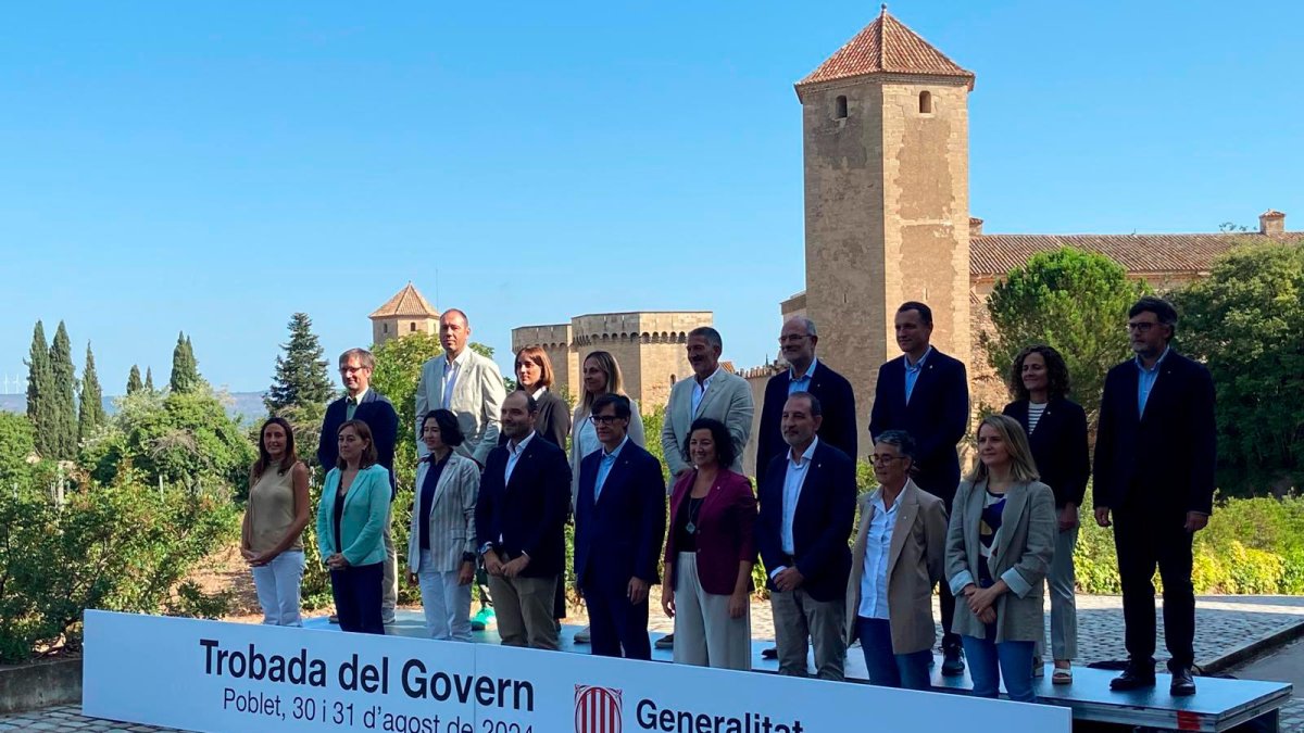 Imagen del Govern de Illa al completo en Poblet.