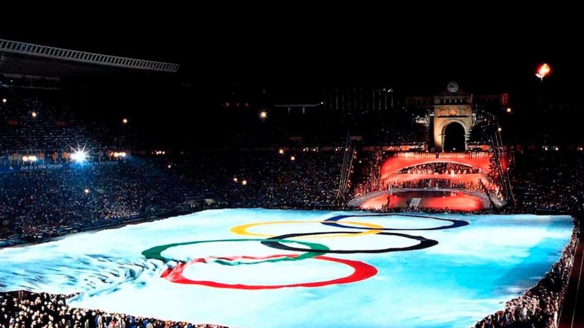 Escudé apuntó a la necesidad de renovar las instalaciones que fueron edificadas en 1992.