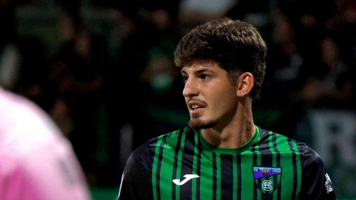 Vicens se enfrentó la pasada temporada al Nàstic en las filas del Sestao.