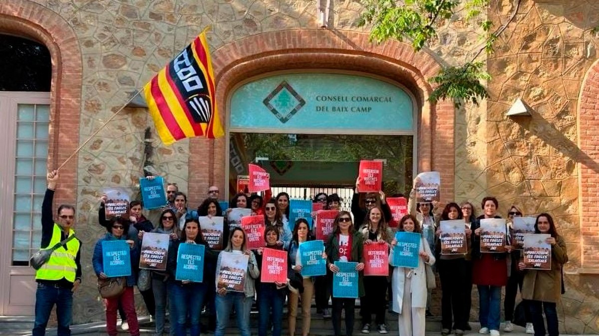 Protesta dels treballadors del Consell Comarcal del Baix Camp realitzada l’any passat.