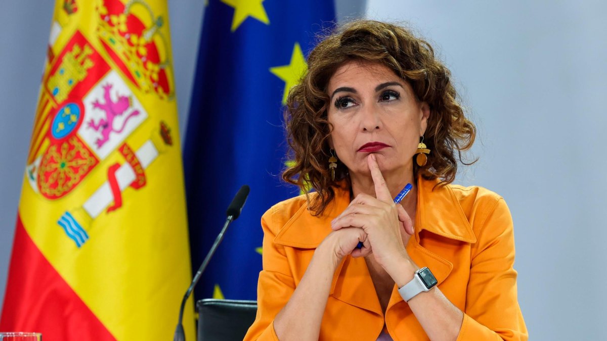 La vicepresidenta primera y ministra de Hacienda, María Jesús Montero.