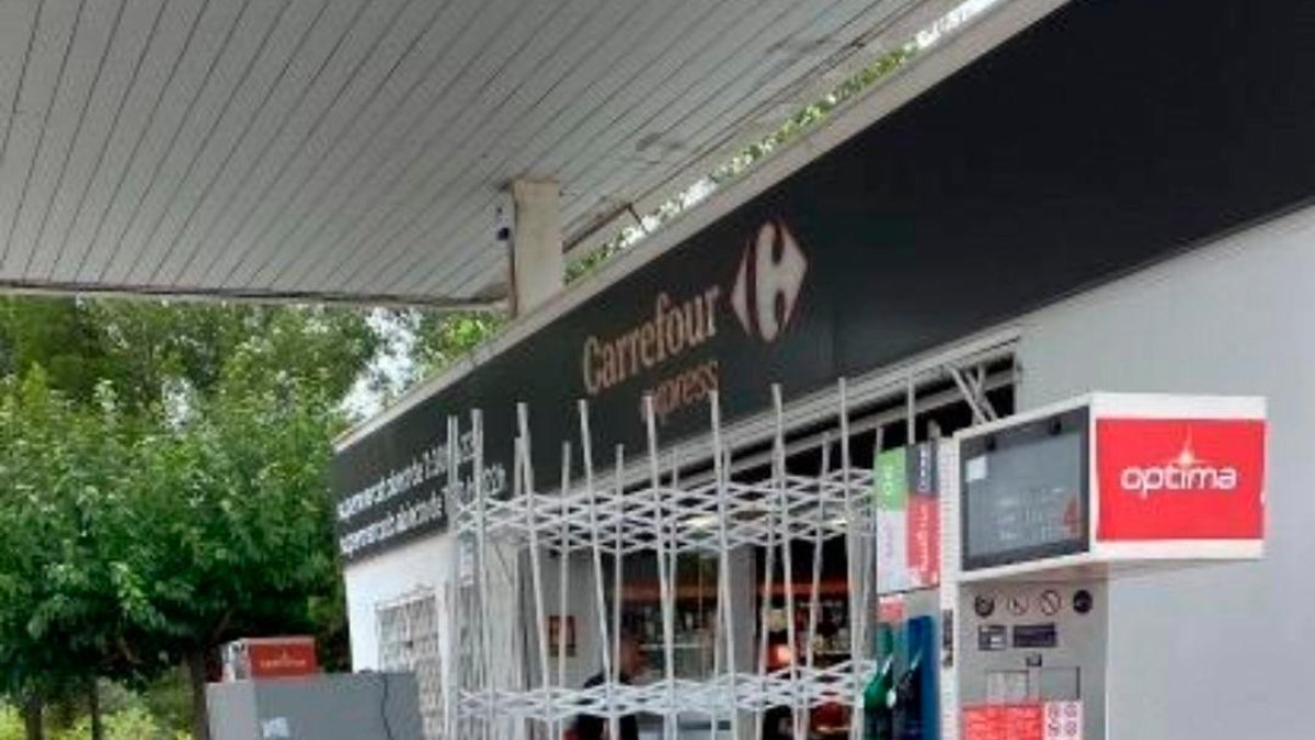 La gasolinera robada.