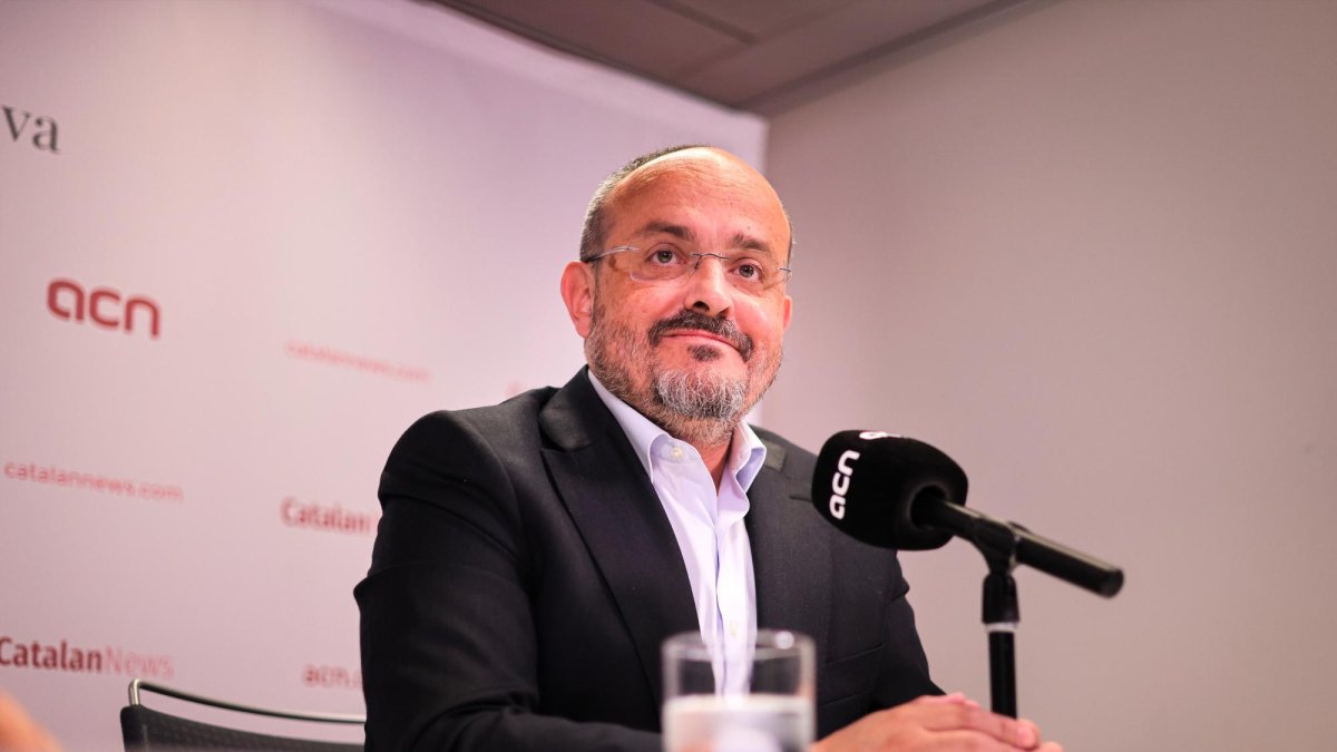 Alejandro Fernández, durante la rueda de prensa con ACN.