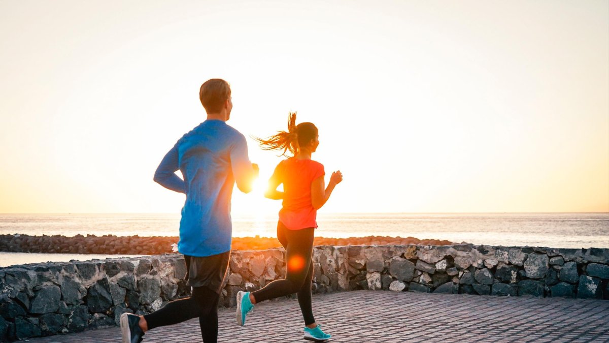 La OMS recomienda entre 75 y 150 minutos a la semana de ejercicio intenso.