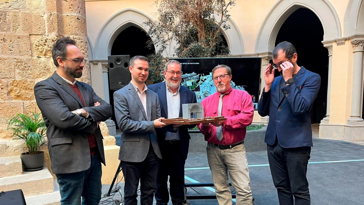 Responsables del proyecto, esta mañana en El Seminari.