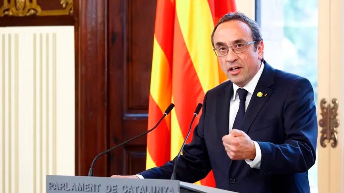 El president del Parlament, Josep Rull, ha iniciat aquest dimarts la ronda de consultes amb els líders parlamentaris.