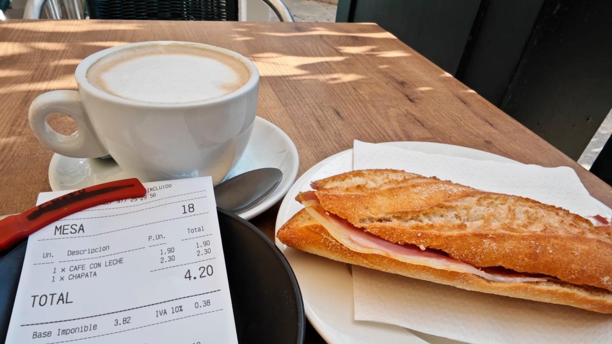¿Cuánto cuesta desayunar en Tarragona? La diferencia puede ser significativa